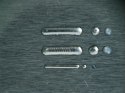 <a href='http://www.gzhupo.com/product/3.htm' class='text_a'>模具激光焊機(jī)</a>修復(fù)鏡面模具效果
